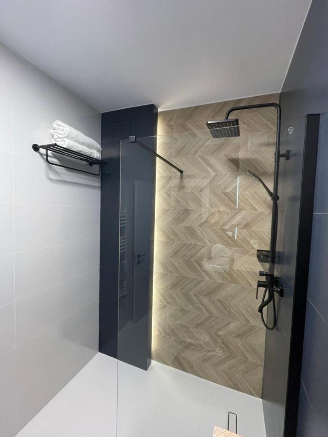 Lakeside Aparthotel Cluj-Napoca Luaran gambar